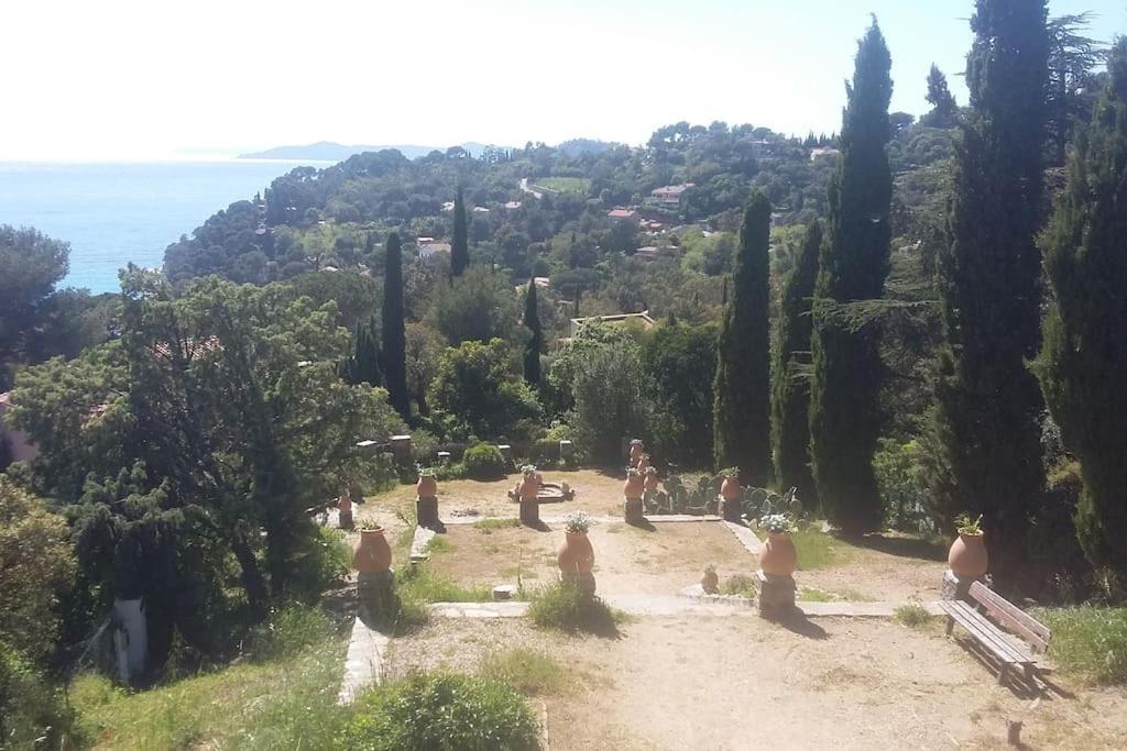 Studio 4 Pers Coeur Du Lavandou 5Mn A Pied Des Plages Le Lavandou Dış mekan fotoğraf