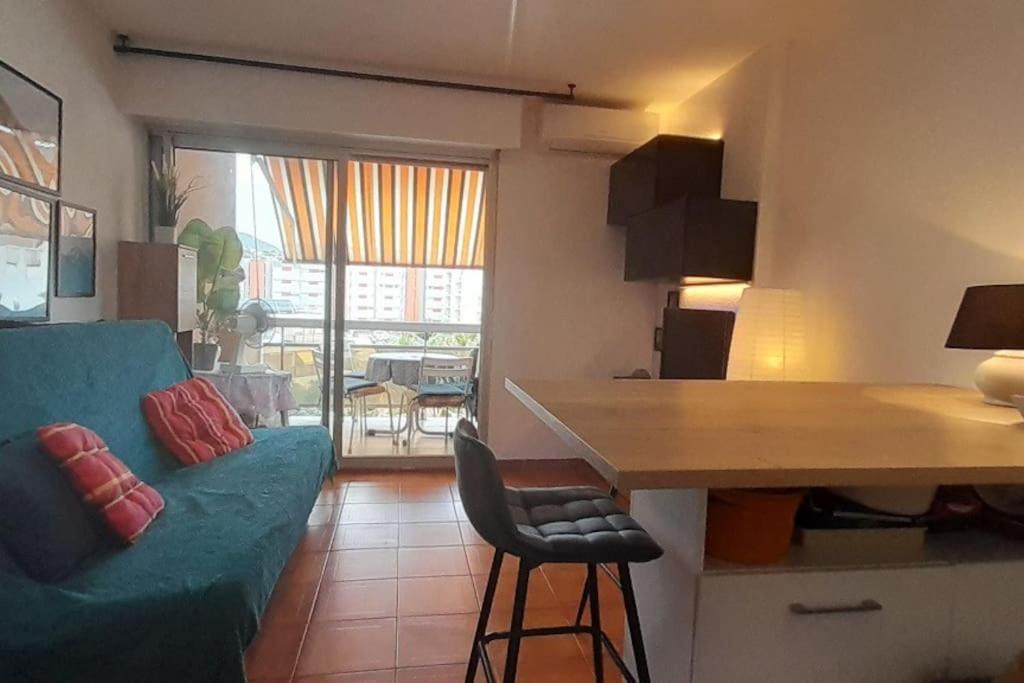 Studio 4 Pers Coeur Du Lavandou 5Mn A Pied Des Plages Le Lavandou Dış mekan fotoğraf